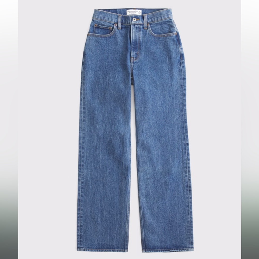Abercrombie High Rise 90s Relaxed Jean, medium blue, size 29 regular